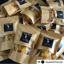 Yummy!! Find @nayaskitchenyqr at our #HolidayNightMarket tomorrow evening (Nov 29, 5-9pm). REMINDER that the location has CHANGED to 445 14th Ave!
<
>
#farmersmarket #yqreats #shoplocal #holidayshopping <
>
#Repost @nayaskitchenyqr with @make_repost
・
